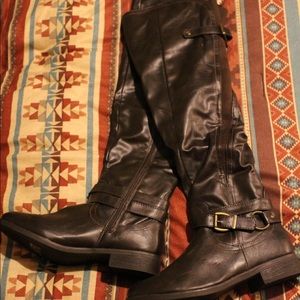Above the knee faux Leather boots